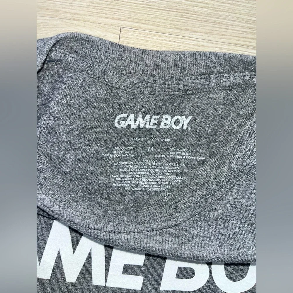 Game Boy Men's Retro 1989‎ Video Game Console Graphic T-Shirt Size Medium